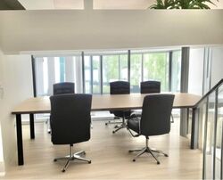 Eon Shenton (D2), Office #580083021